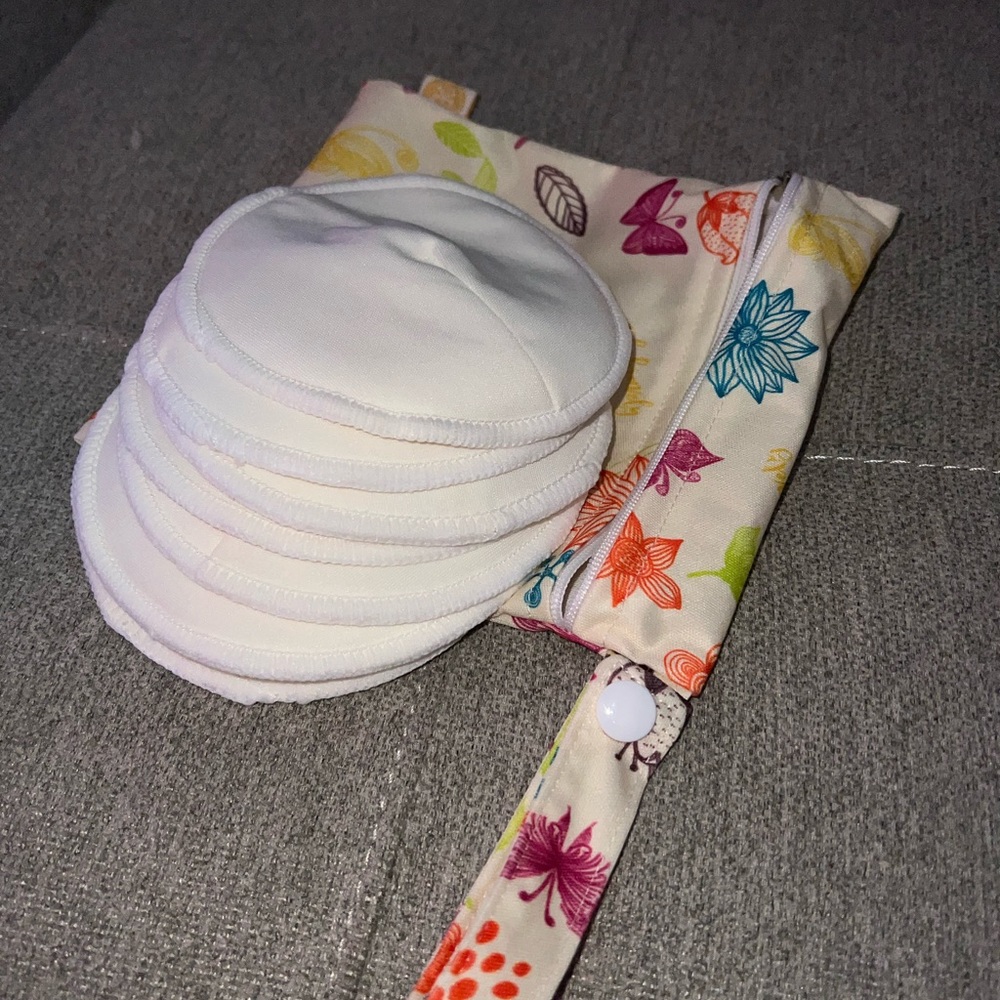 Breast pads